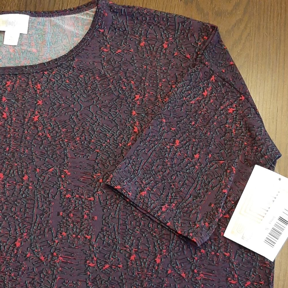LuLaRoe Irma Tunic